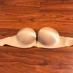 Victoria’s Secret Push-up Strapless Bra in Nude